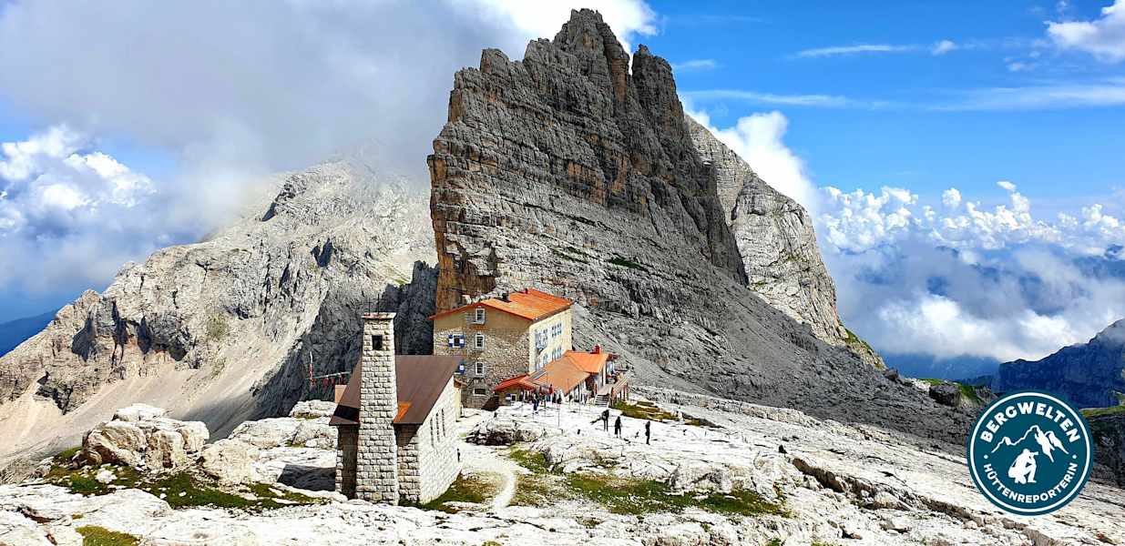 Das Rifugio Pedrotti in beeindruckender Lage.