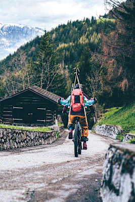 E-Bike to Ski