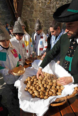 Pfluagziachn in Stilfs