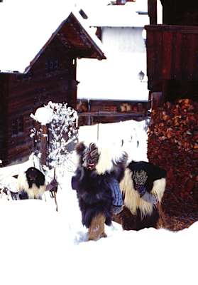Tschäggättä im Lötschental