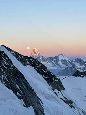 aufstieg_mond_ueber_matterhorn_stefan_mitter002