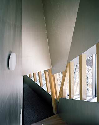 monte-rosa-hut-4