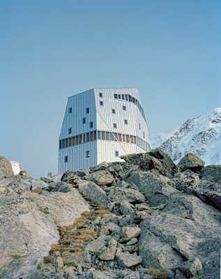 monte-rosa-hut-6
