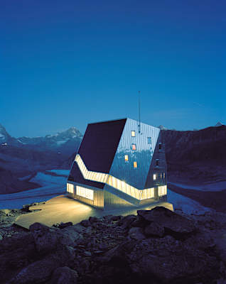 monte-rosa-hut-9