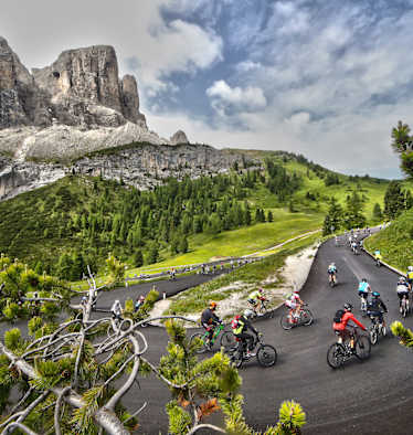 Sellaronda Bike Day in den Dolomiten