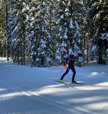 Biathlet Lukas Hofer auf der Loipe in Antholz