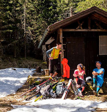 aufmacher_grun_weisse_touren