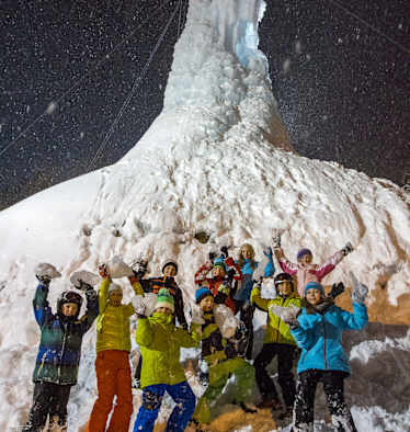 Eisklettern mit Kindern: Am Obergaisberg in den Kitzbüheler Alpen in Tirol
