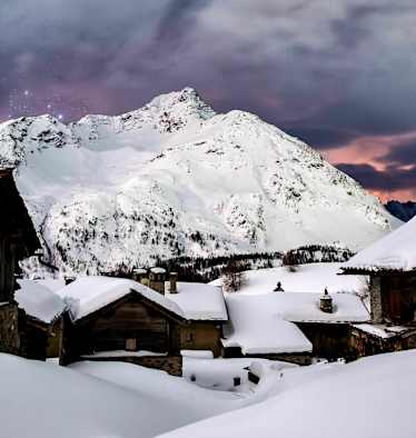 Piz Grevasalvas: Blick in die Platta-Gruppe in Graubünden