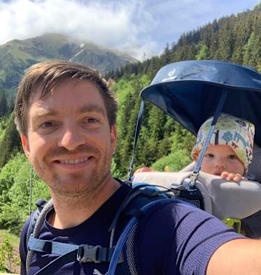 Julian Paschinger Wandern mit Kraxe