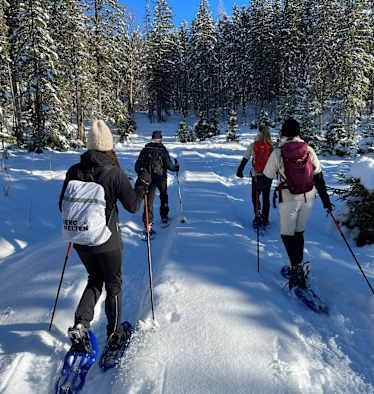 Eine Tour wie im Bilderbuch: Mit den Schneeschuhen durchs Hochmoor bei Wallgau