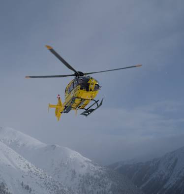 Notarzthubschrauber im Anflug.