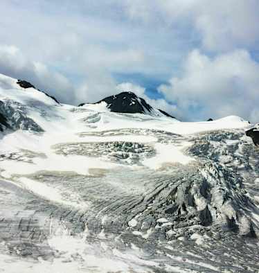 Im ewigen Eis: Gletscherlandschaft der Wildspitze in Tirol