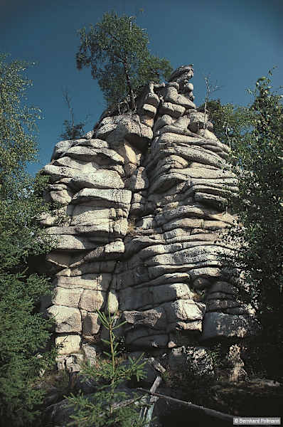 Die große Schnarcherklippe mit charakteristischer Wollsackverwitterung.