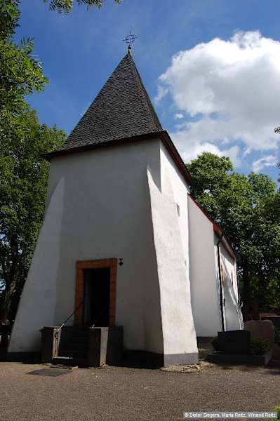 Die Weinfelder Kirche.