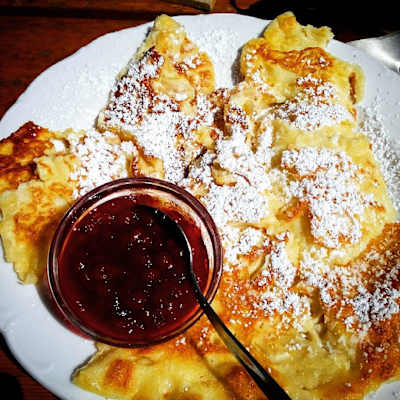 Kaiserschmarrn der Gschnagenhardtalm in den Dolomiten