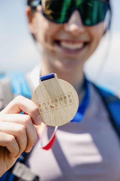 Rosskopf-Kraxler-Holzmedaille am Rosskopf-Klettersteig