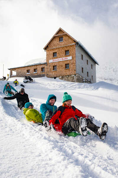 Rodeln von der Dümlerhütte