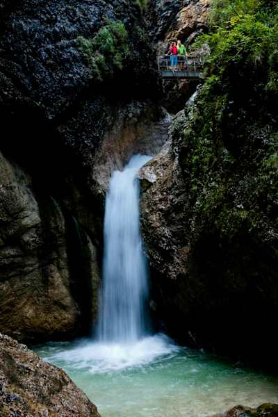 Wanderung durch die Almbachklamm nach Ettenberg