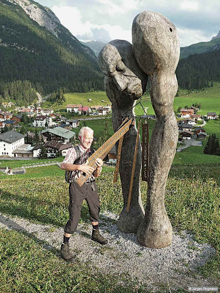 Sagen-Rätsel-Kunst am Berg über Lech.