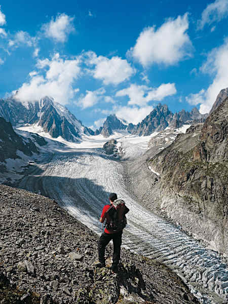 Bei der Cabane de Saleina: die atemberaubende Aussicht auf die Szenerie um die Aiguille d’Argentière.