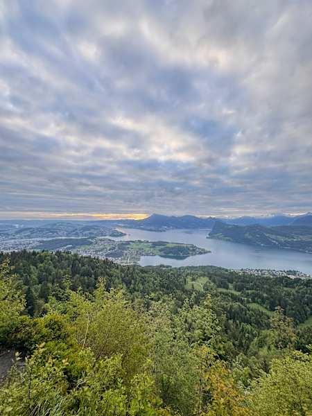 Von Krienseregg über den Schönenboden nach Fräkmüntegg am Pilatus