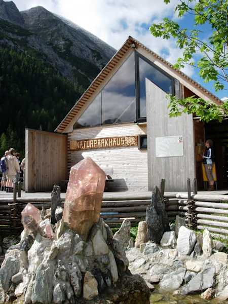 Informationshaus zum Themenweg