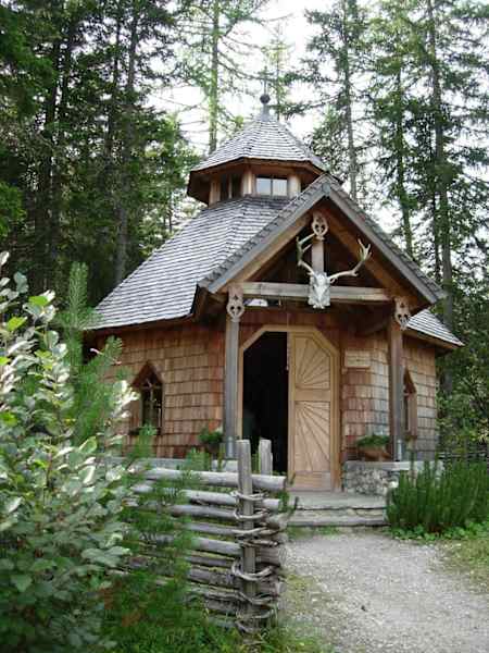 Hubertuskapelle am Themenwanderweg