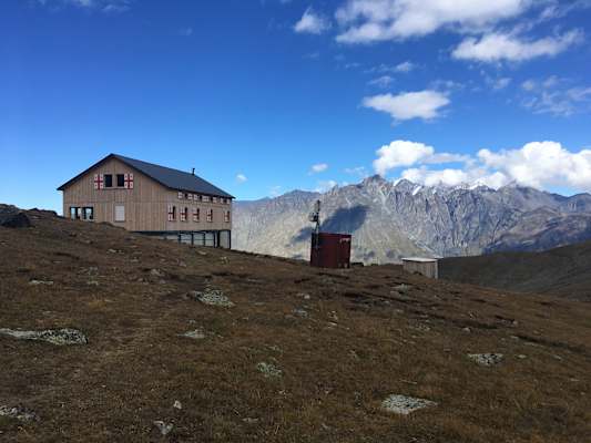 Reise - Wandern in Georgien Kazbegi