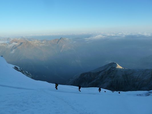 anstieg_ortler_ch_schwann_okoalpin.JPG