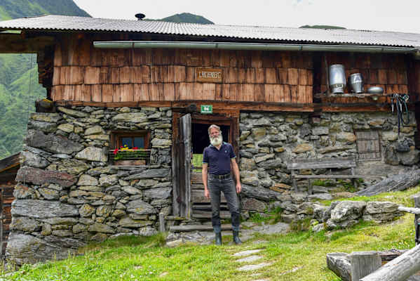 Heimatleuchten: Almleben