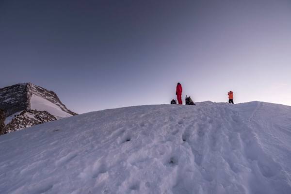 Berge unter Sternen