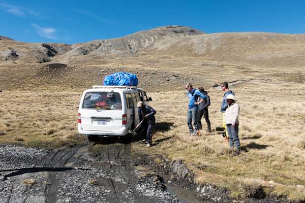 Auto im Schlamm