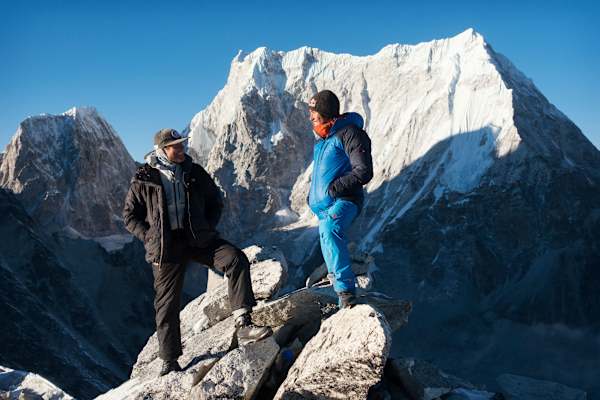 Conrad Anker und David Lama am Lunag Ri (6.907 m)