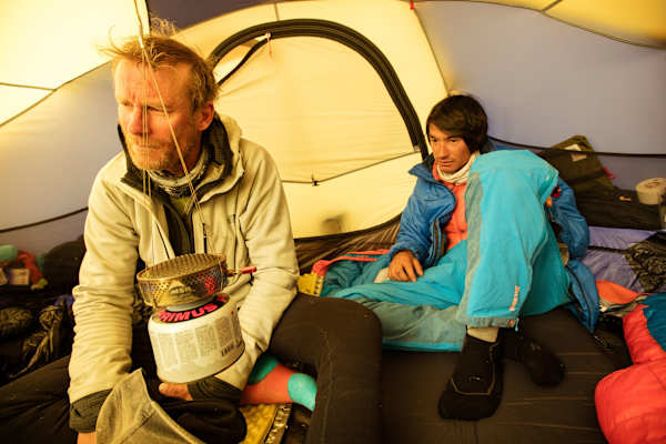Conrad Anker und David Lama auf ihrer Expedition zum Lunag Ri