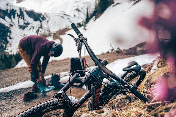 E-Bike to Ski