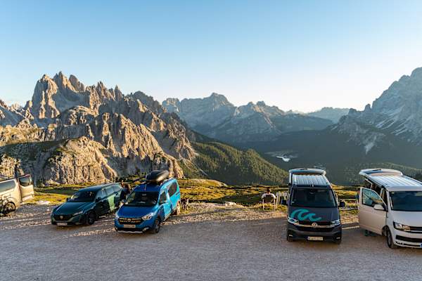 Vans bei der Auronzo Hütte