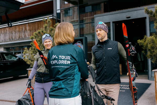 Genächtigt wird in Partner-Hotelbetrieben.