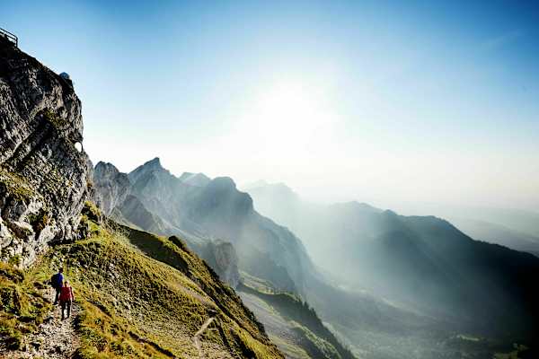 Pilatus in der Schweiz: Abstieg nach Kriens