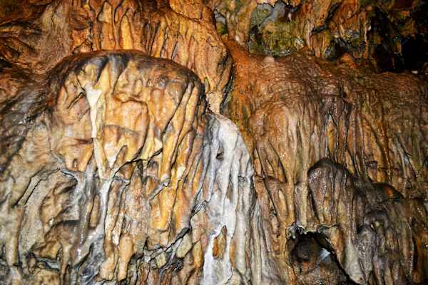 Höhlenwandern auf der Schwäbischen Alb: In der Schertelshöhle