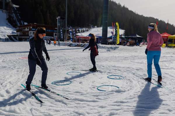 bergwelten-nordic-experience-2026-kurvenubung