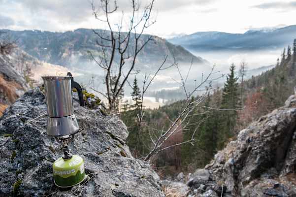 Outdoor-Espresso über der Nebelsuppe