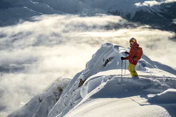 „Nadine Wallner – Tiefschnee am Arlberg“