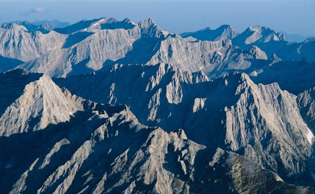 Gipfelmeer: Blick auf die Karwendelketten