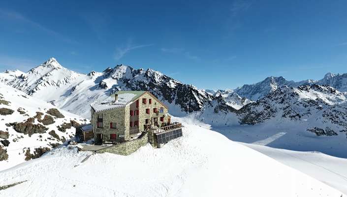 Cabane des Dix, 2.928 m
