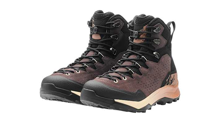 Der LOWA® EXPLORER GTX MID für Damen in der Farbe altrosa/ton.