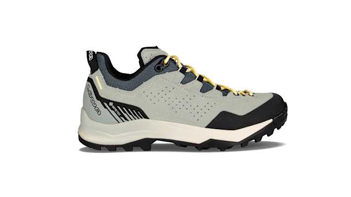 Der LOWA® EXPLORER GTX LO für Damen in der Farbe dunkelgrün/panna.