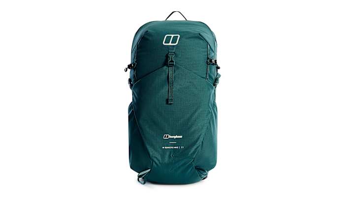 Der Remote Hike Rucksack 23L in der Farbe Peak von vorne.