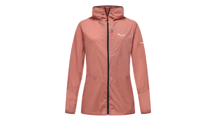 Die Pedroc Wind HD Light Jacke für Damen in der Farbe Desert Pink