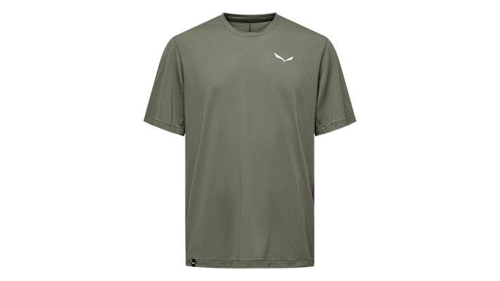 Das Pedroc Dry Light T-Shirt für Herren in der Farbe Faded Green